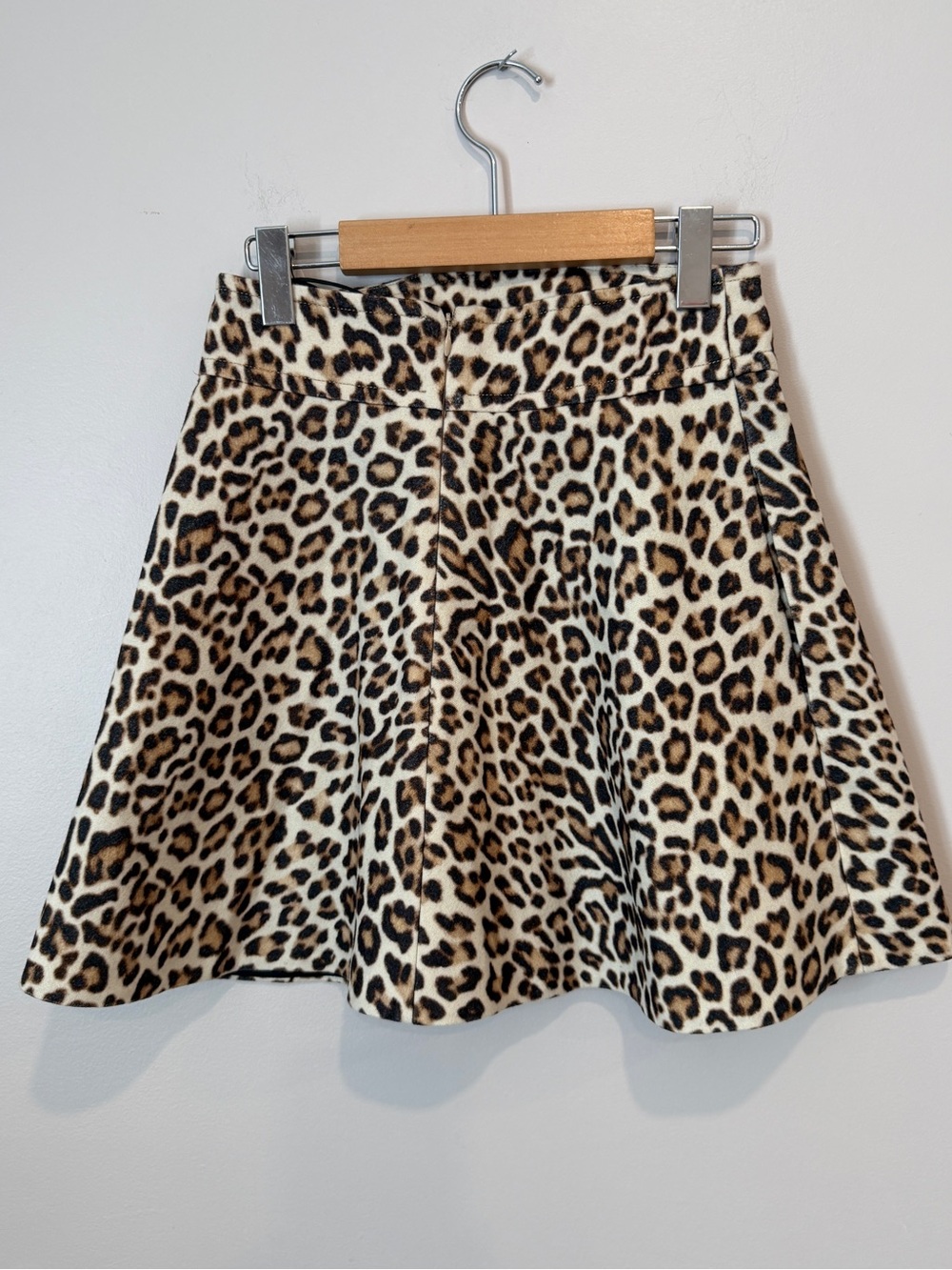 Carven Paris Leopard Print Felted Wool Mini Skirt EU 36 US 4 - Picture 2 of 10